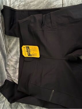 Carhartt Black Performance Leggings with Zip Pocket